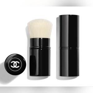 CHANEL Les beiges Retractable Kabuki Face Makeup Brush
